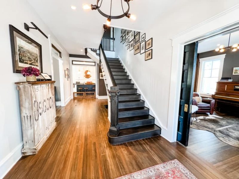Home Renovation in Maple Hill Farm