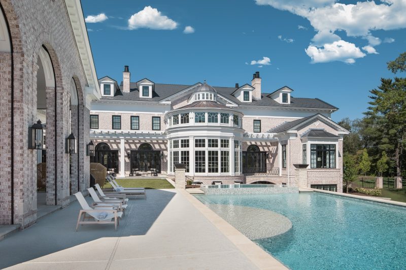 Luxury Custom Family Home for Best of Outdoor Living