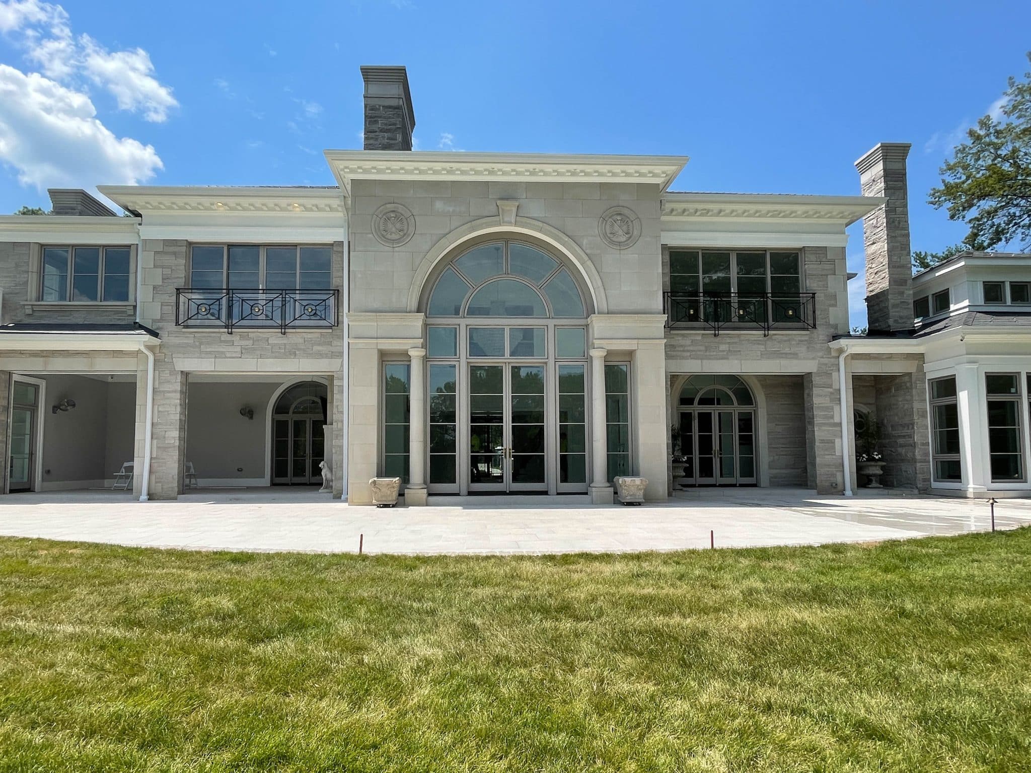 private estate mo